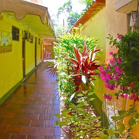 Hostel E Pousada Barra Da Tijuca Rio de Janeiro Exterior photo